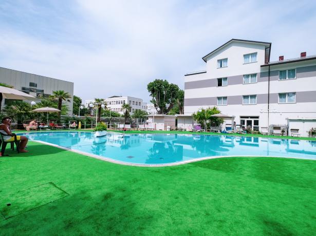 greenvillagecesenatico de angebot-juli-cesenatico-feriendorf-fuer-famielen-mit-kindern-gratis 015