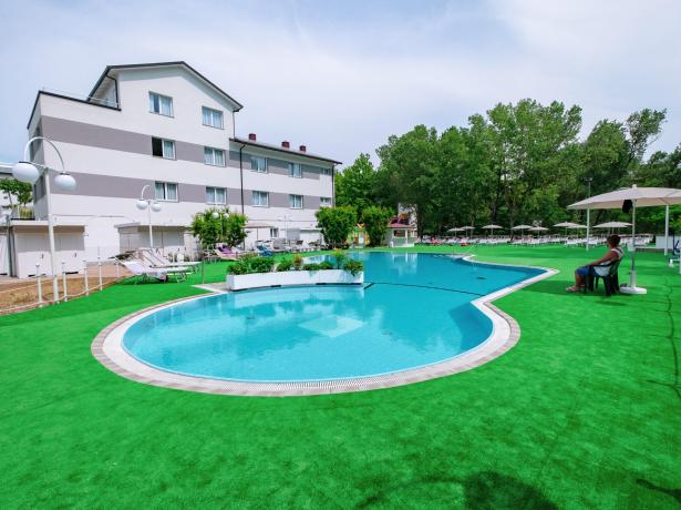 greenvillagecesenatico en june-offer-cesenatico-family-village-overlooking-sea-children-free-stay 013